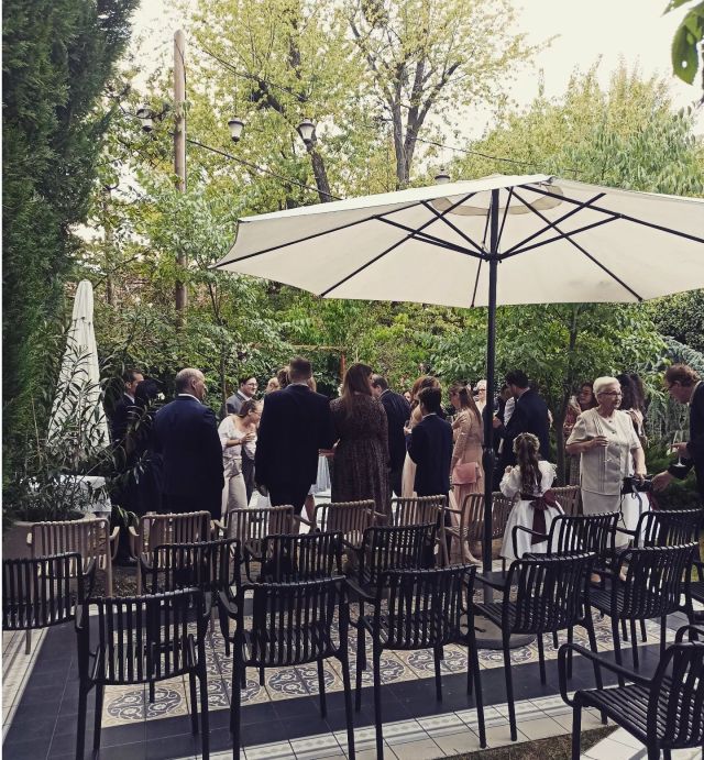 Garden reception

#hangositas #hangtechnikaberles
#emilebudapest #émilebudapest #esküvőhangosítás